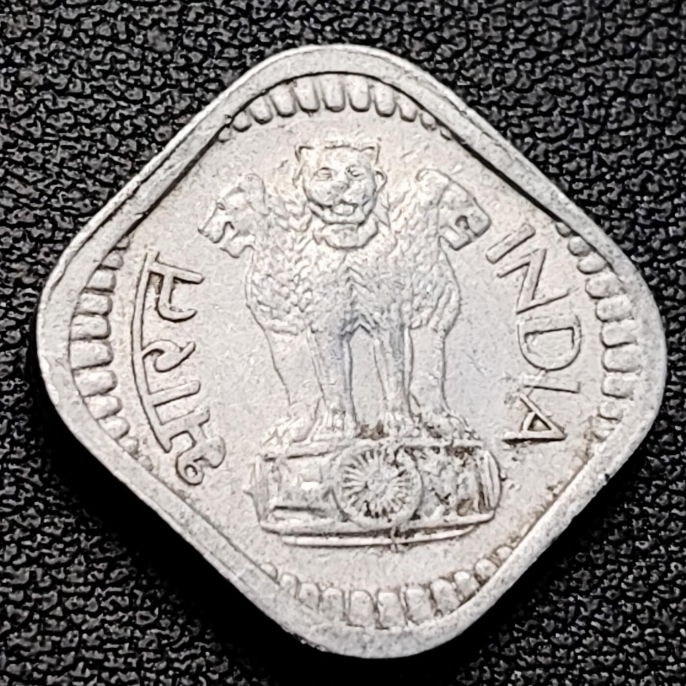 泉币菌-第223场-拍品多 请提前出价(工作原因  发货比较迟缓 已在拍卖规则里面说明 望理解)