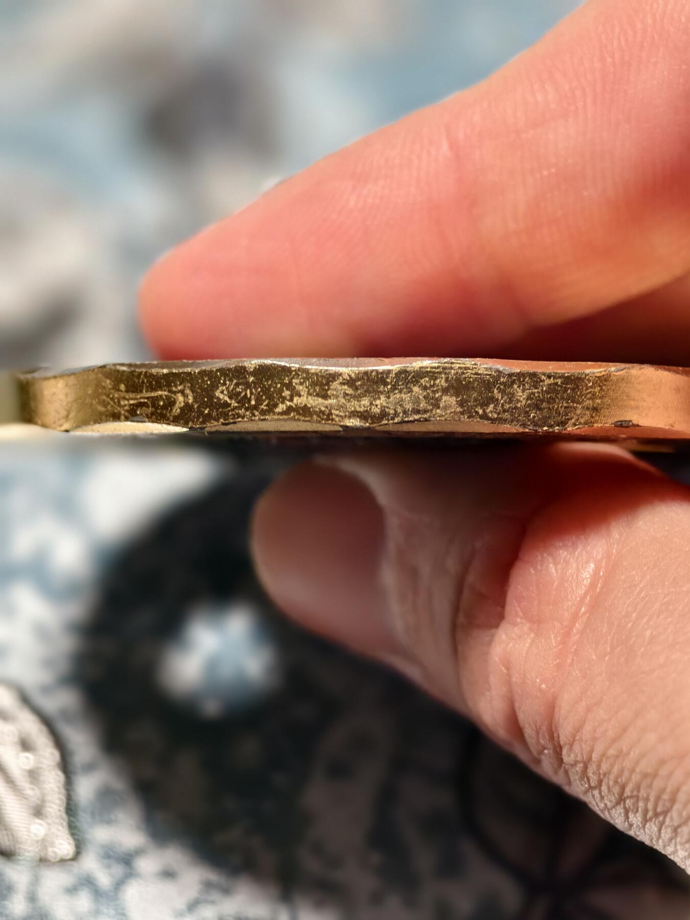 抚柳草堂-第二十三期章牌钱币  奖章勋章 满百包邮 放漏专场 美国陆军第415宪兵连阿富汗部署纪念挑战币（Challenge Coin）大尺寸品相如图直径63mm 重106.4g 