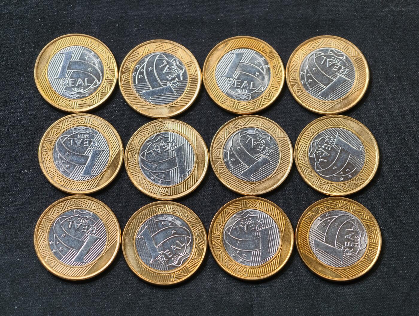 甄臻铺-世界币章拍卖（第59期），甄品场拍品征集中，送拍享返佣金等优惠多多