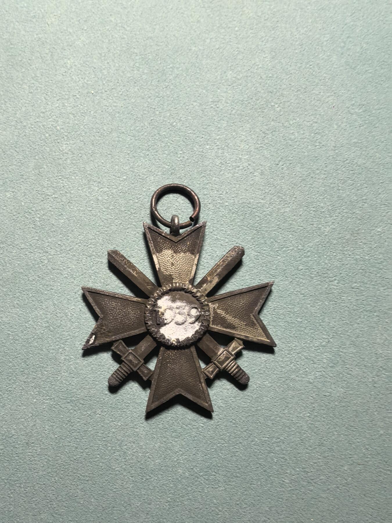 盛世勋华——号角文化勋章邮票专场拍卖第313期 德国（1939）二级佩剑战功十字勋章 带厂标