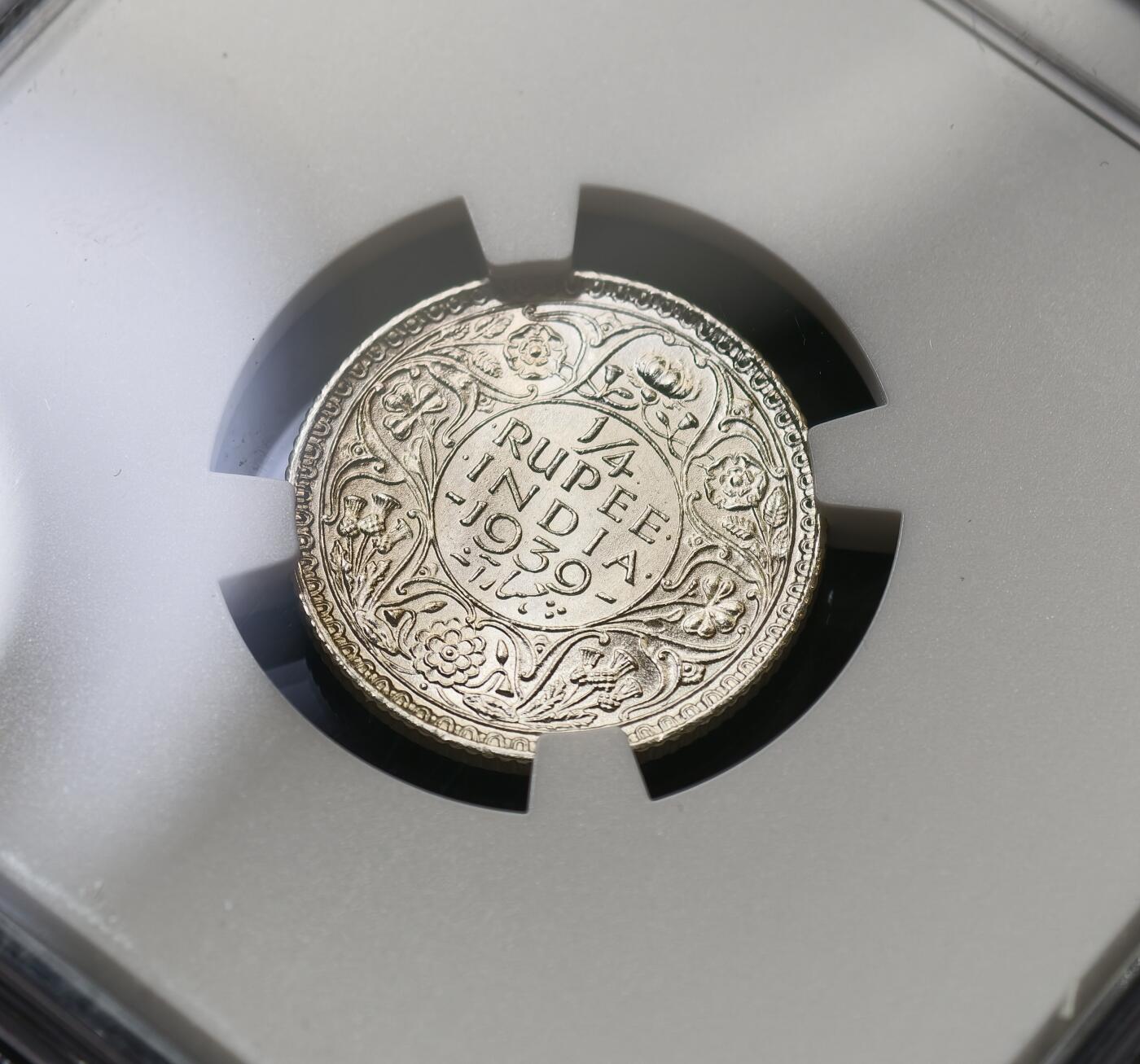 甄臻铺-世界币章拍卖（第59期），甄品场拍品征集中，送拍享返佣金等优惠多多