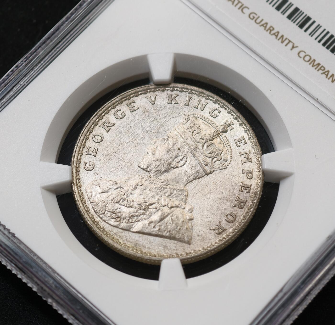 甄臻铺-世界币章拍卖（第59期），甄品场拍品征集中，送拍享返佣金等优惠多多