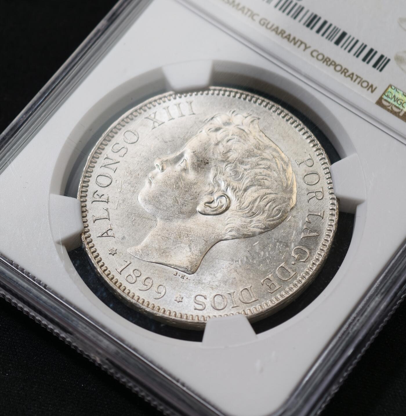 甄臻铺-世界币章拍卖（第59期），甄品场拍品征集中，送拍享返佣金等优惠多多