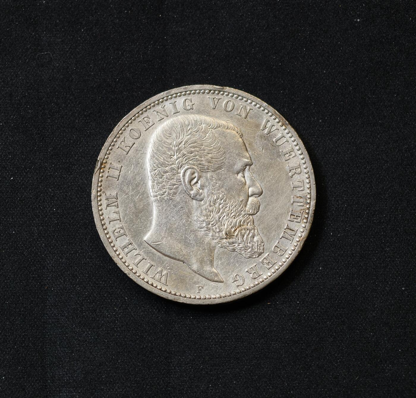 甄臻铺-世界币章拍卖（第59期），甄品场拍品征集中，送拍享返佣金等优惠多多