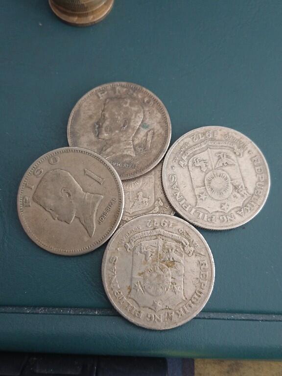 松南世界钱币——260408A 菲律宾1比索大版本镍币5枚