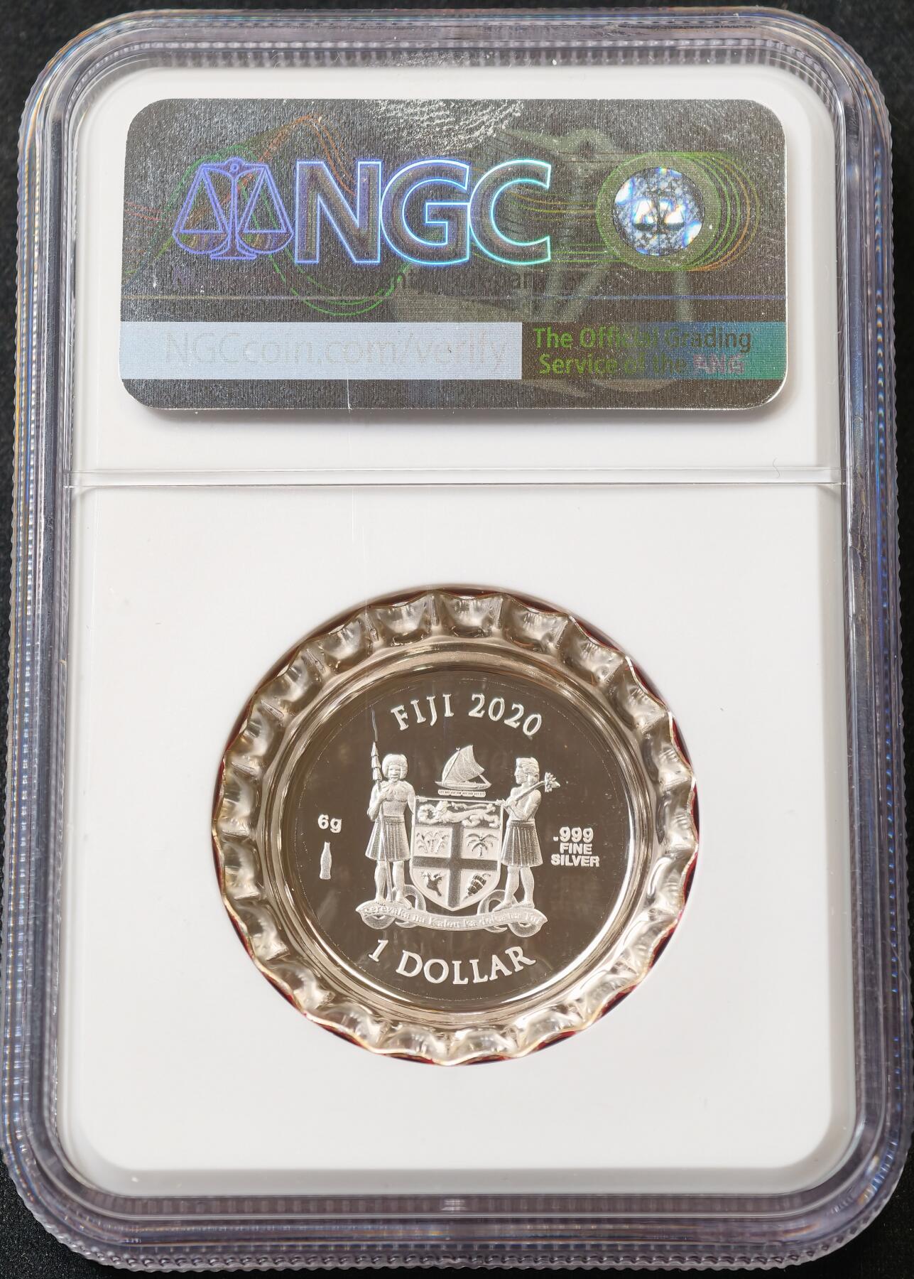 甄臻铺-世界币章拍卖（第59期），甄品场拍品征集中，送拍享返佣金等优惠多多 NGC-PF69 ULTEA CAMEO 斐济2020年中国版可口可乐盖银币，背面带印花可乐瓶，玩家入藏。