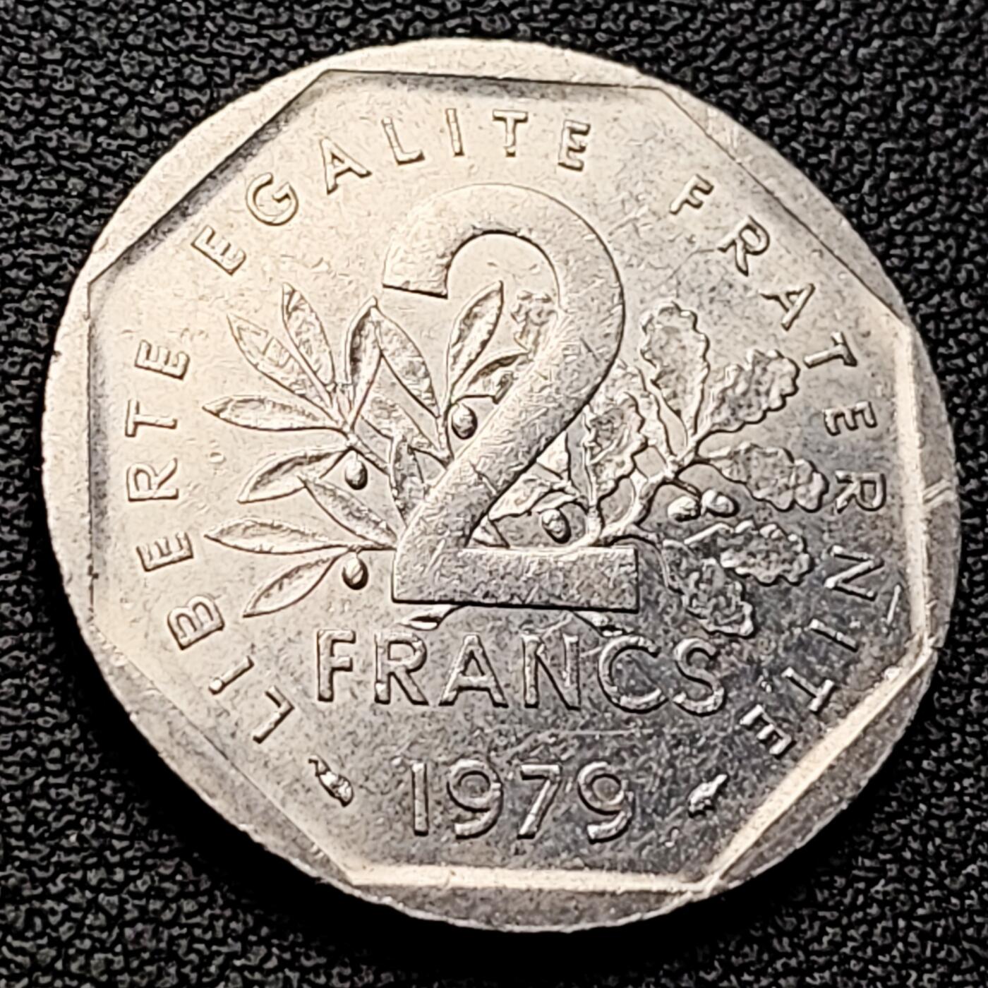 泉币菌-第223场-拍品多 请提前出价(工作原因  发货比较迟缓 已在拍卖规则里面说明 望理解)