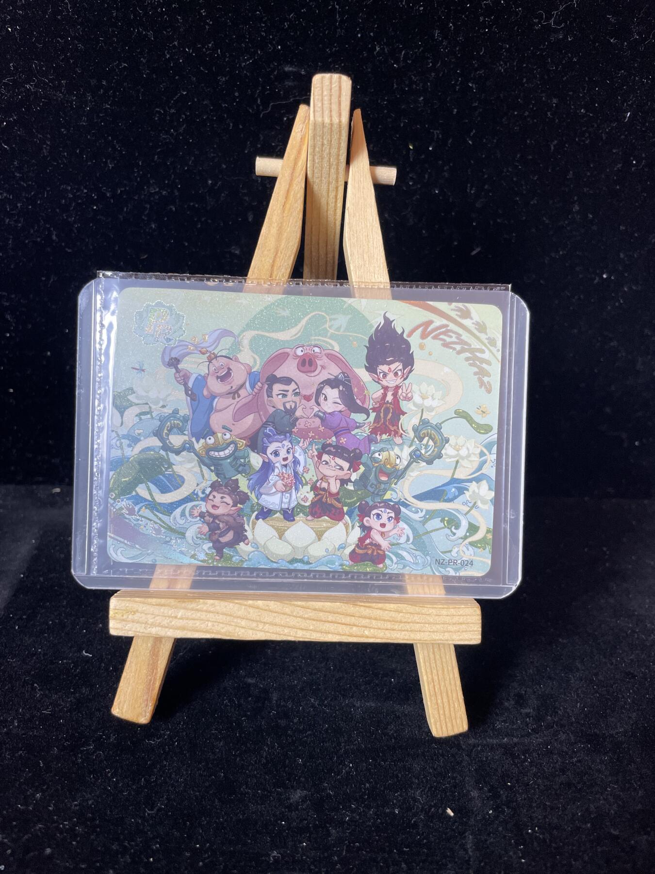 秋原瞳的小店第四十一期——盛夏的时光，即将如约而至 卡游 哪吒之魔童闹海 全家福 PR 024 原膜