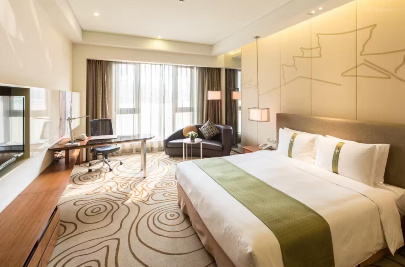 【2026麦稀奇收藏嘉年华】【酒店】 预订一天（住几天就买几个）