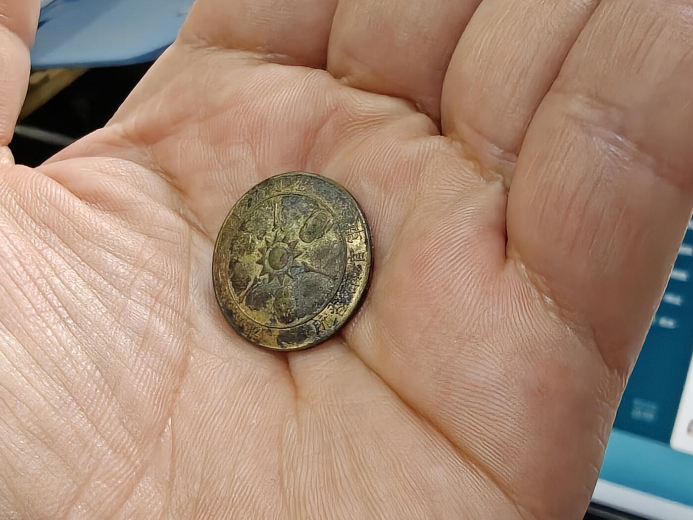 徽章钱币纪念章刺绣杂件专拍