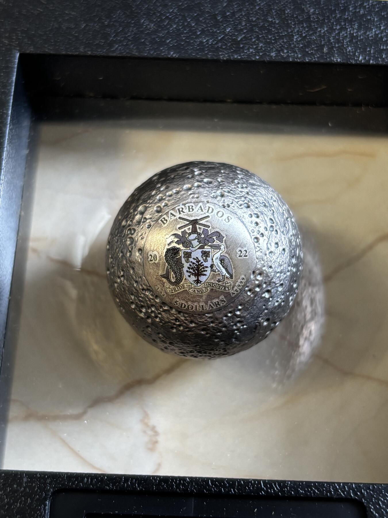 第197期拍卖 巴巴多斯2022年太阳系-水星1盎司,3D立体球形仿古银币，999银，发行4879枚