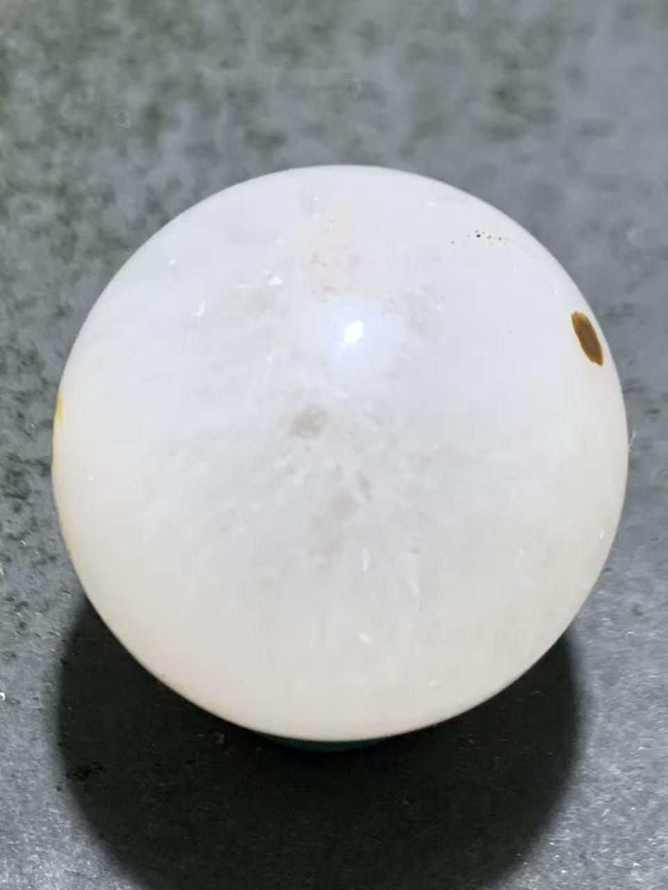 精美高玉化冰飘战国红玛瑙圆珠一颗！