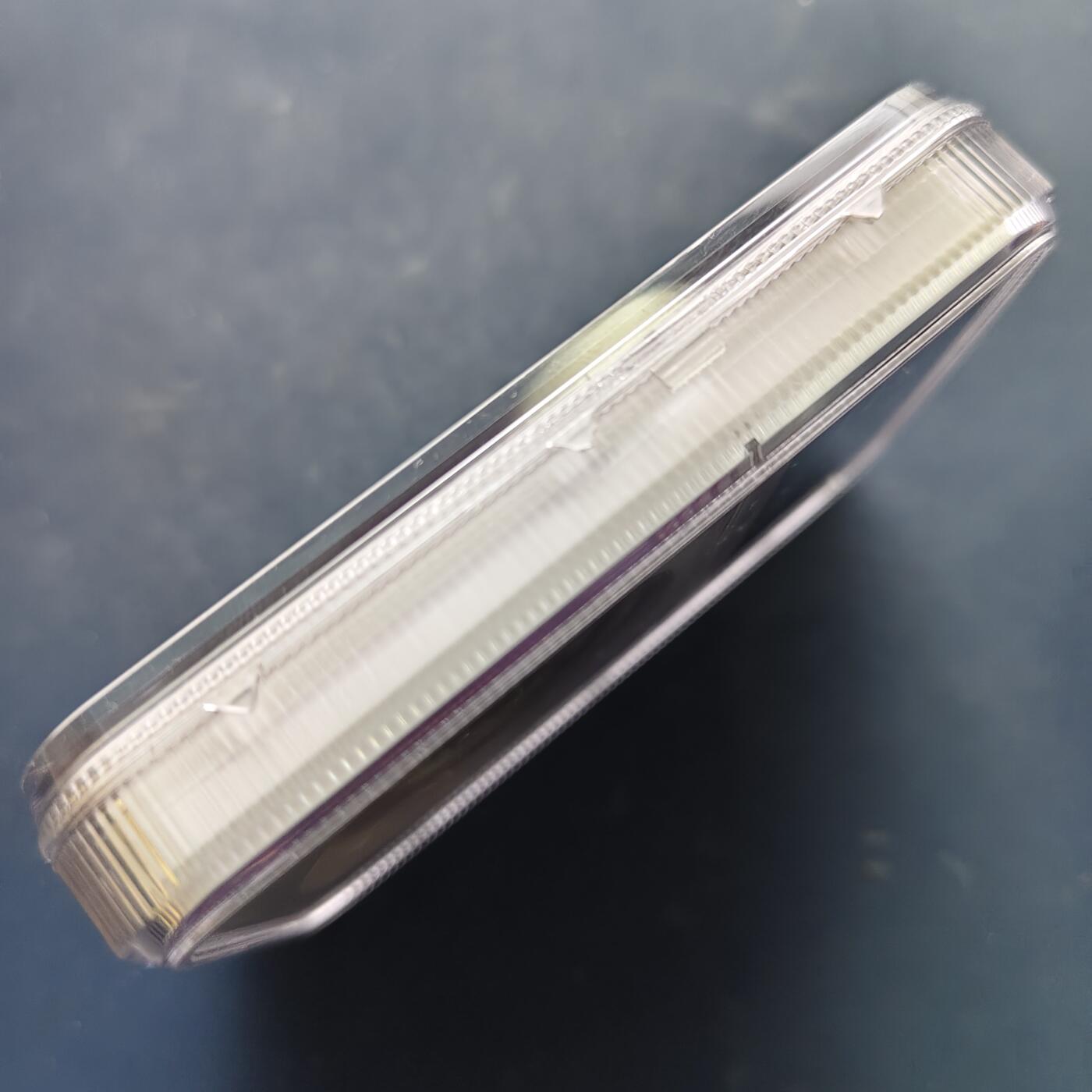 【全场包邮】纯粹捡漏拍519场 【2盎司】新加坡1992年10元货币管理委员会25周年加厚2盎司精制纪念银币【40.7毫米62.21克92.5%】-NGC PF66 ULTRA CAMEO