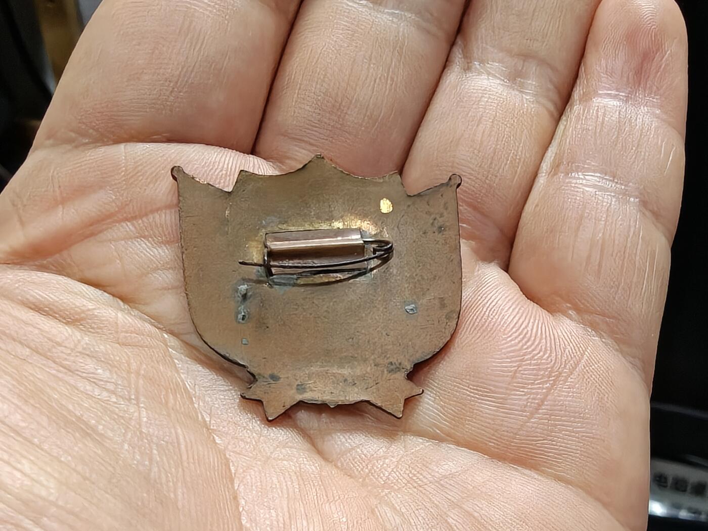 徽章钱币纪念章刺绣杂件专拍 五十年代中朝友谊纪念章