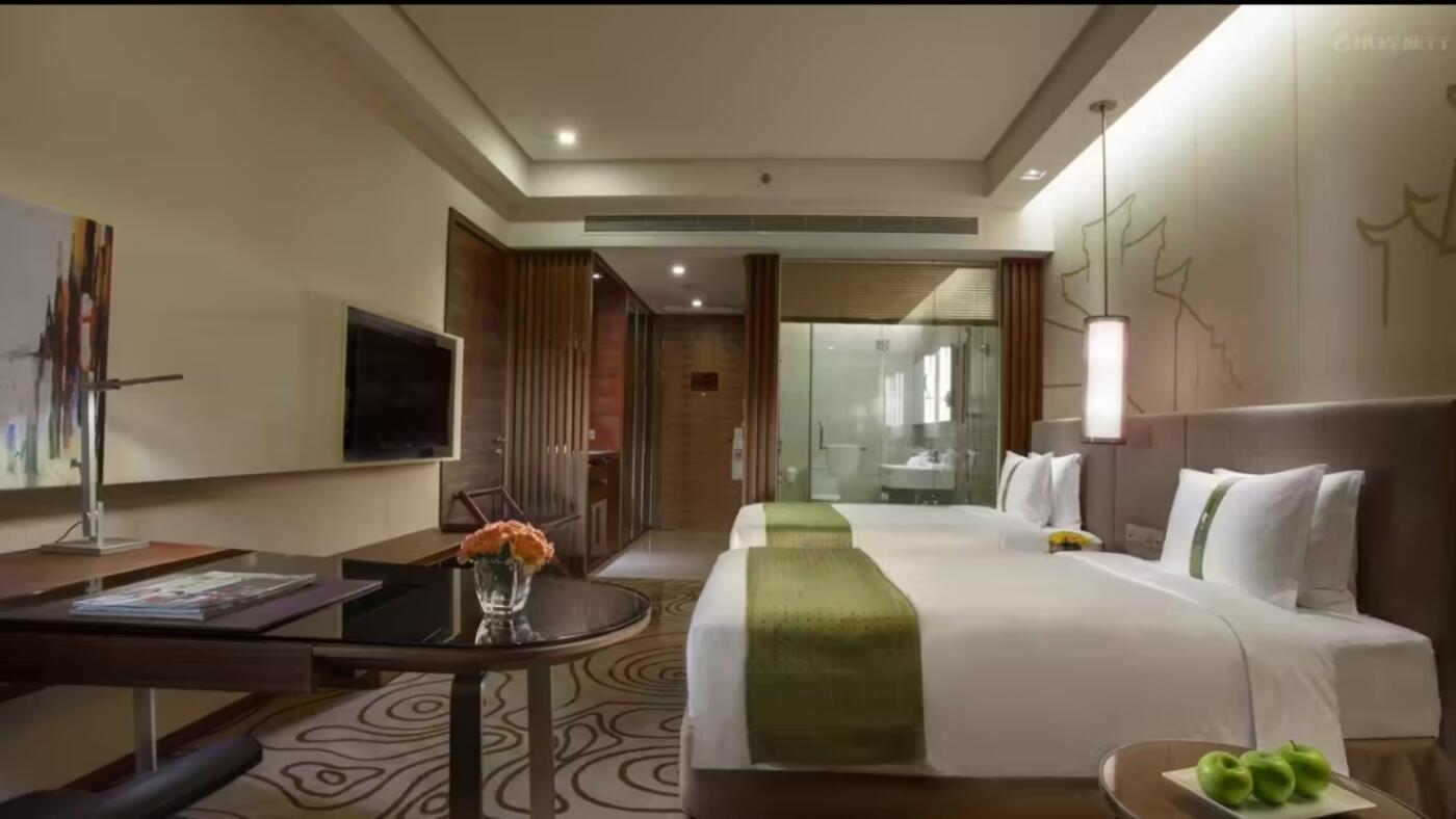 【2026麦稀奇收藏嘉年华】【酒店】 预订一天（住几天就买几个）