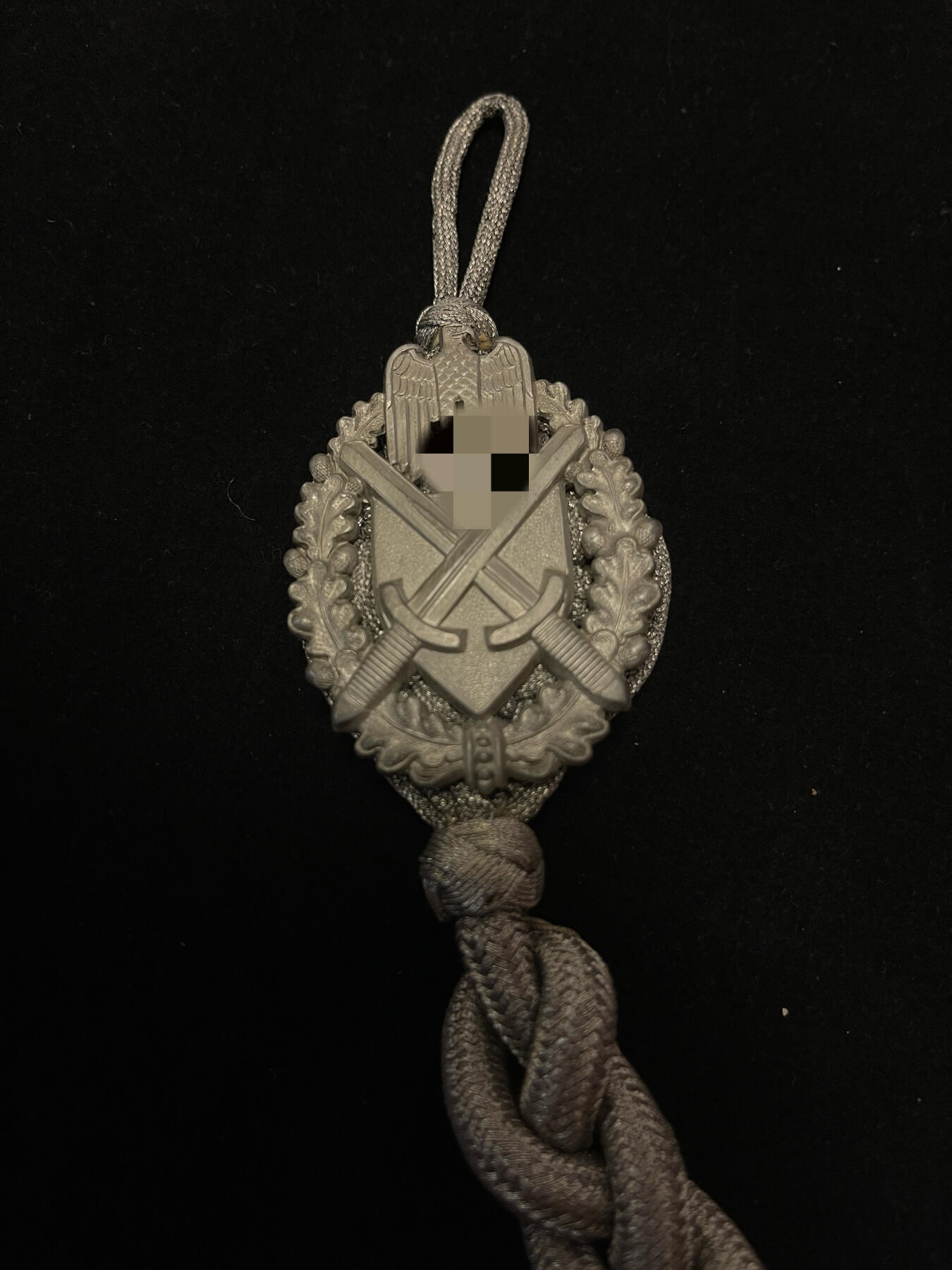 专场 原品德三射手饰绪带一个橡果（非普通战后饰绪改造）极美品市场上极少见的东西