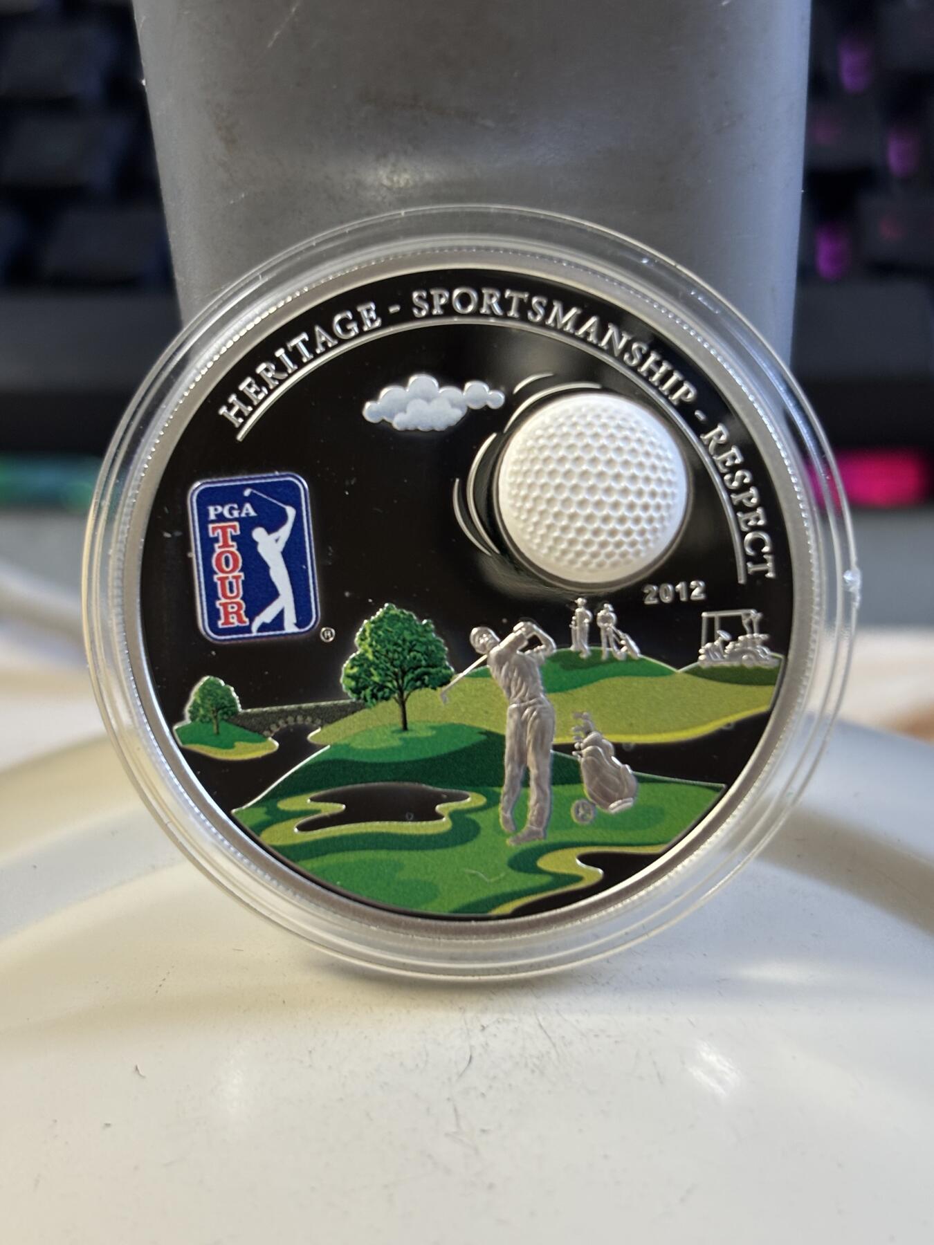 第197期拍卖 库克2012年PGA高尔夫球系列1镶嵌彩色精制纪念银币，925银，20克，发行2500枚