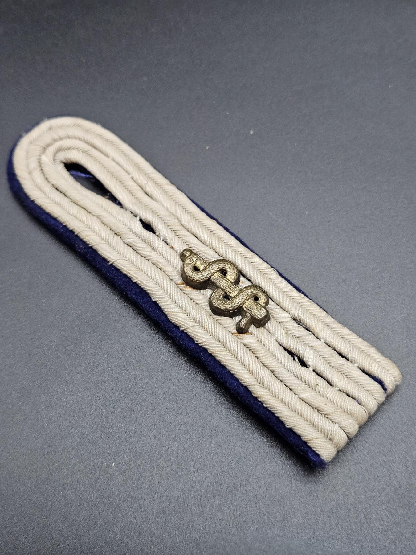 0元起拍勋章 第345期 咸鱼国勋章拍卖专场 4月12日（周日）下午6：00开始