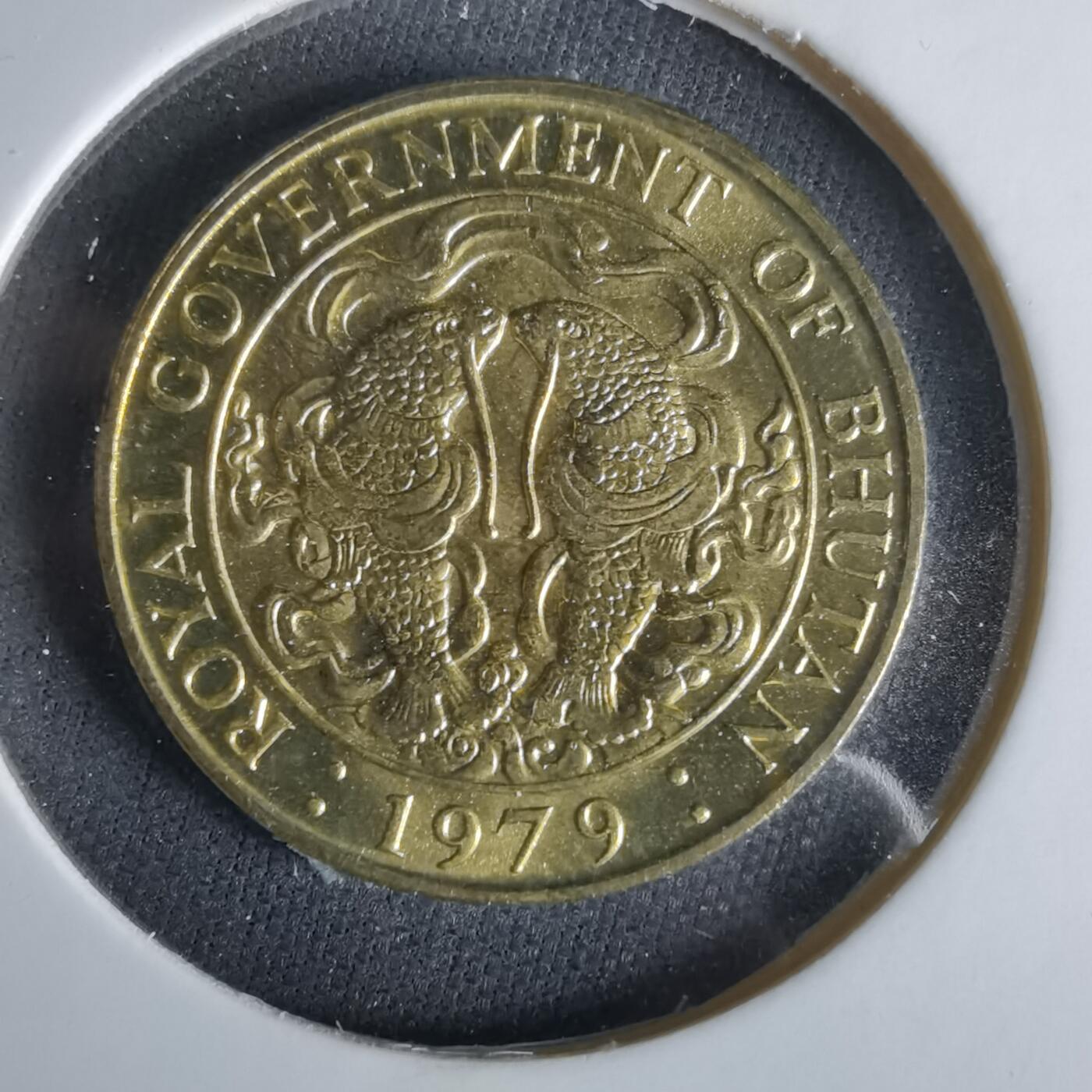 沼泽如烟--第1047场 不丹1979年双鱼