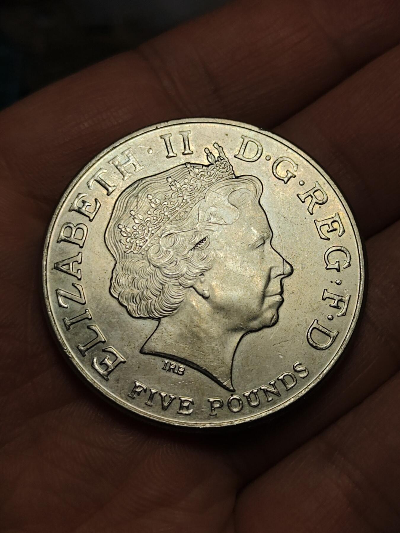 2026年第四十三场(总第二百一十二场）外国好品散币场(免佣金) 英国🇬🇧2005年5镑(特拉法加海战胜利200周年纪念币)