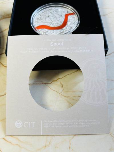 帕劳2024年蒂凡尼大都会4首尔高浮雕3盎司银币，999银，发行999枚