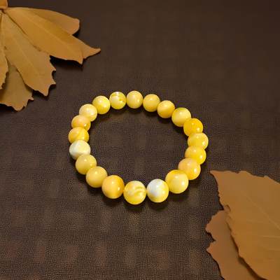 碧月说宝 君子怀瑾·当代和田玉清风专场(八) - 俄白花蜜蜡手串