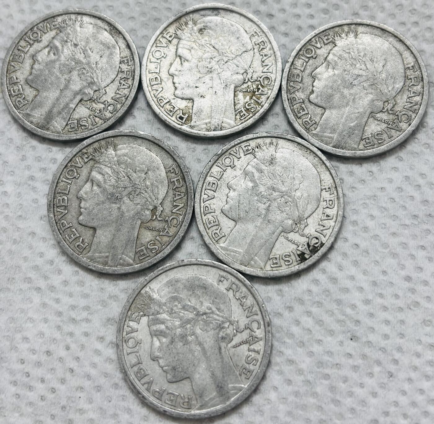 文馨钱币收藏第 299 场，长期接代拍业务 1941-1950 年法国 2 法郎 6 枚