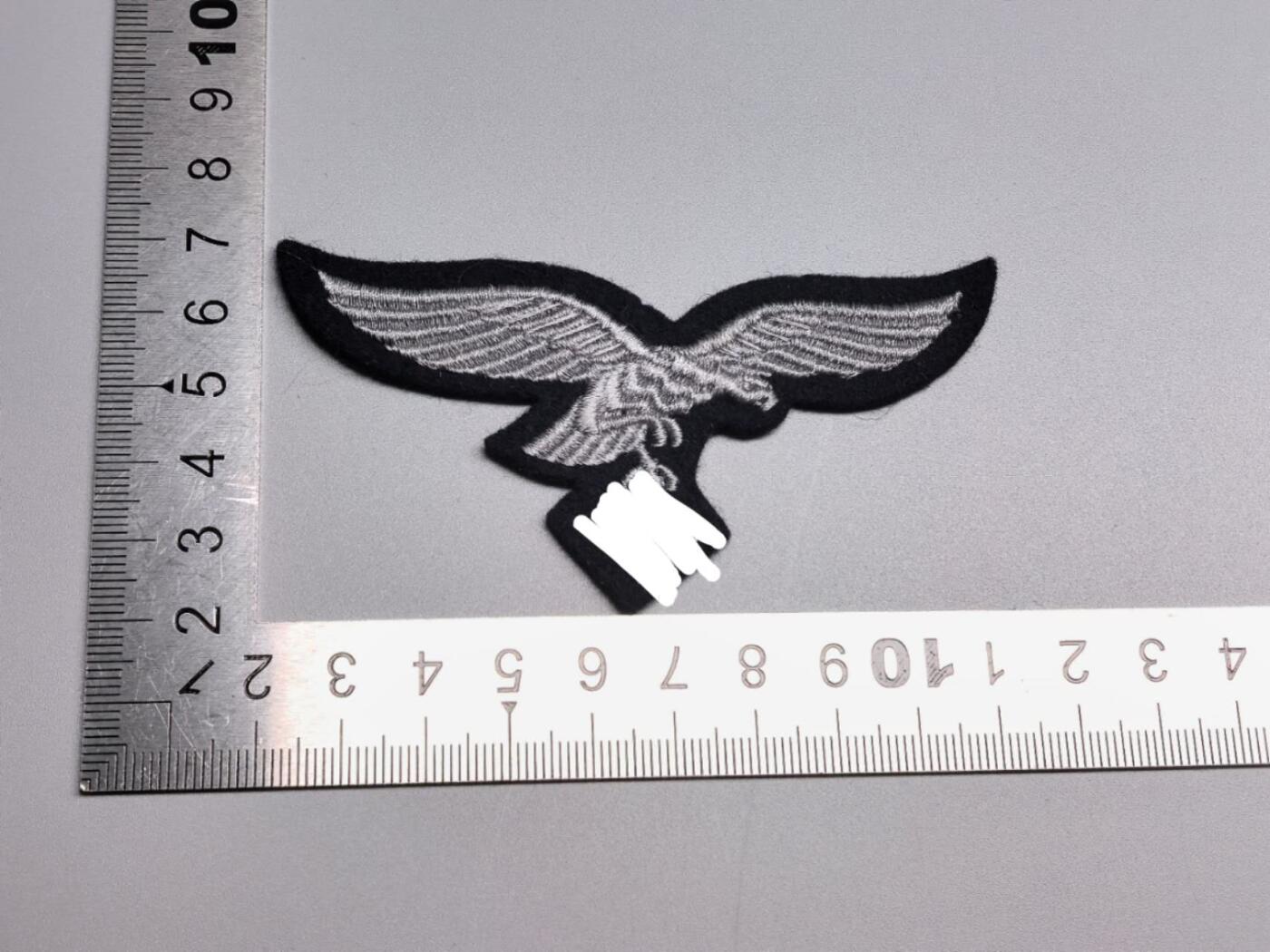 小驴勋章奖章收藏4月11日周六晚六点拍卖（珍爱和平，收藏战争，铭记历史，勿忘国耻，忠党爱国。有偿代拍，送拍规则在简介最后，参拍须阅读规则后再参拍，关系到运费包装发货时效真假辨别等关键信息，拍卖时不再发原图，看大图店主微信码在拍卖店铺介绍里）