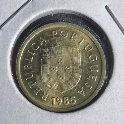 沼泽如烟--第1047场 - 葡萄牙1985年1埃斯库多