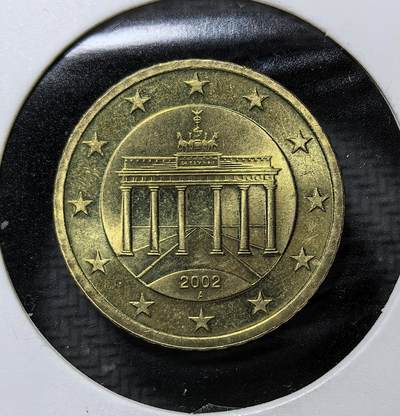 外国优质老铜币纪念币银币专场，周六晚上九点倒数截拍，满百包邮，周日发货,可寄存半年，喜欢朋友微信扫描二维码可直接参拍 - 原光德国勃兰登堡门50欧分，象征着欧洲统一与和平，硬币上的星星环绕设计也强化了欧盟共同体概念。