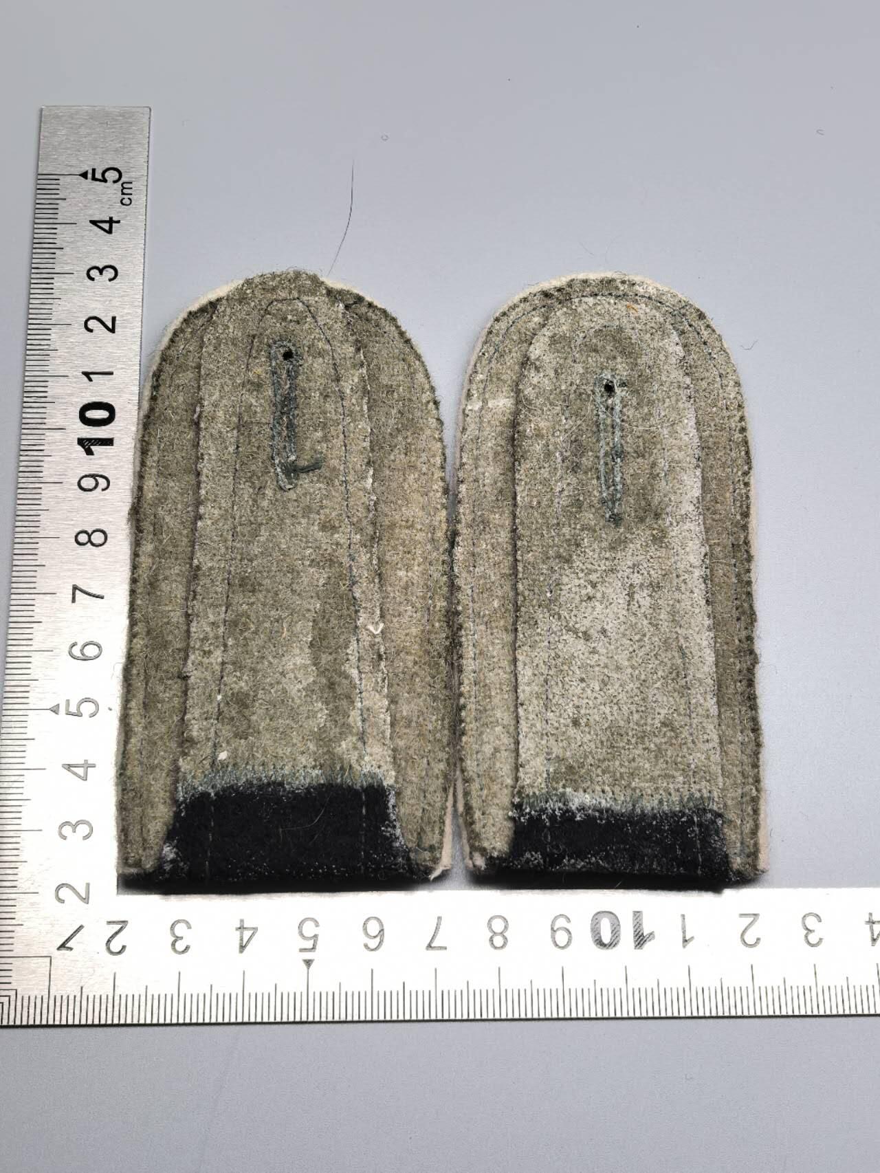 小驴勋章奖章收藏4月11日周六晚六点拍卖（珍爱和平，收藏战争，铭记历史，勿忘国耻，忠党爱国。有偿代拍，送拍规则在简介最后，参拍须阅读规则后再参拍，关系到运费包装发货时效真假辨别等关键信息，拍卖时不再发原图，看大图店主微信码在拍卖店铺介绍里） 现代工艺品 SSAH旗队肩章 非原品