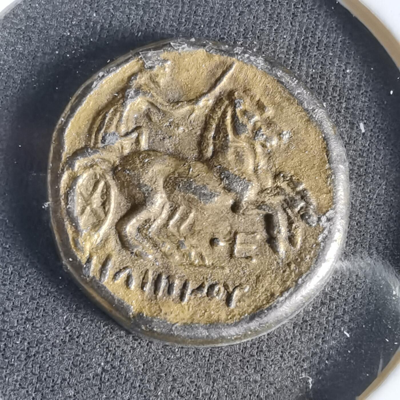 沼泽如烟--第1047场 纪念章币形章