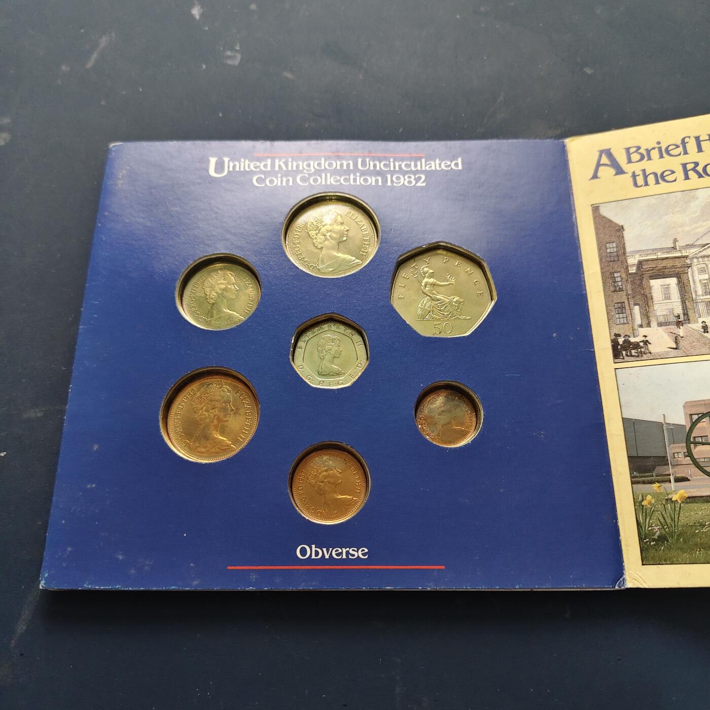 【全场包邮】纯粹捡漏拍521场 英国官方封装套币3套一组-1982年封装（无外壳）+1982年封装+1995年封装含联合国2镑