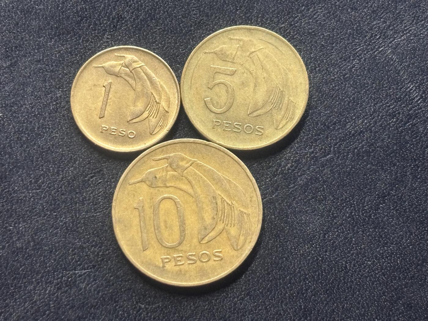 邮泉阁外国硬币限时拍卖第四十五场 （邮票在国外，请付邮费6元） 乌拉圭3枚