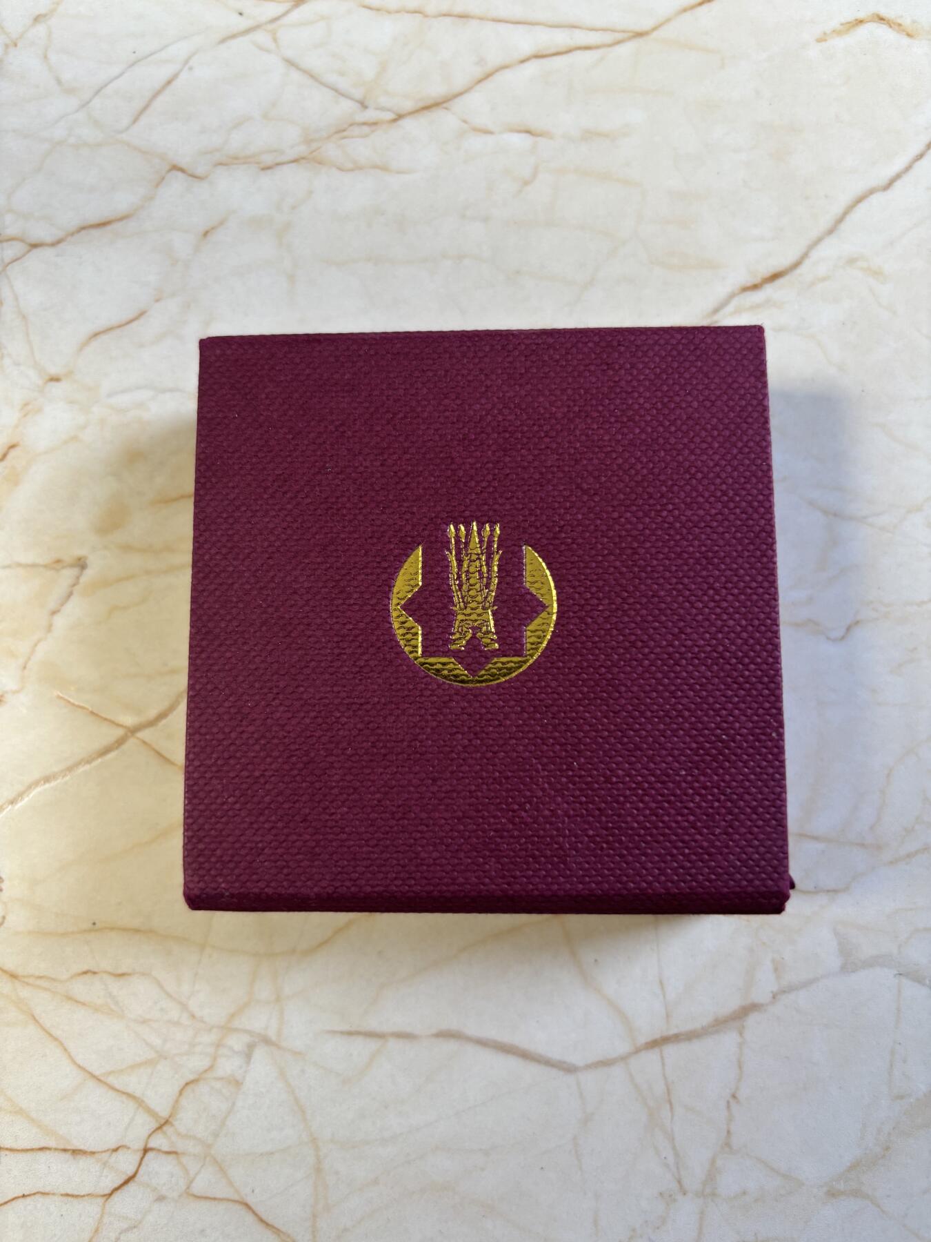 第197期拍卖 哈萨克斯坦2021年蒙古包1盎司幻彩精制纪念银币，925银，发行4000枚