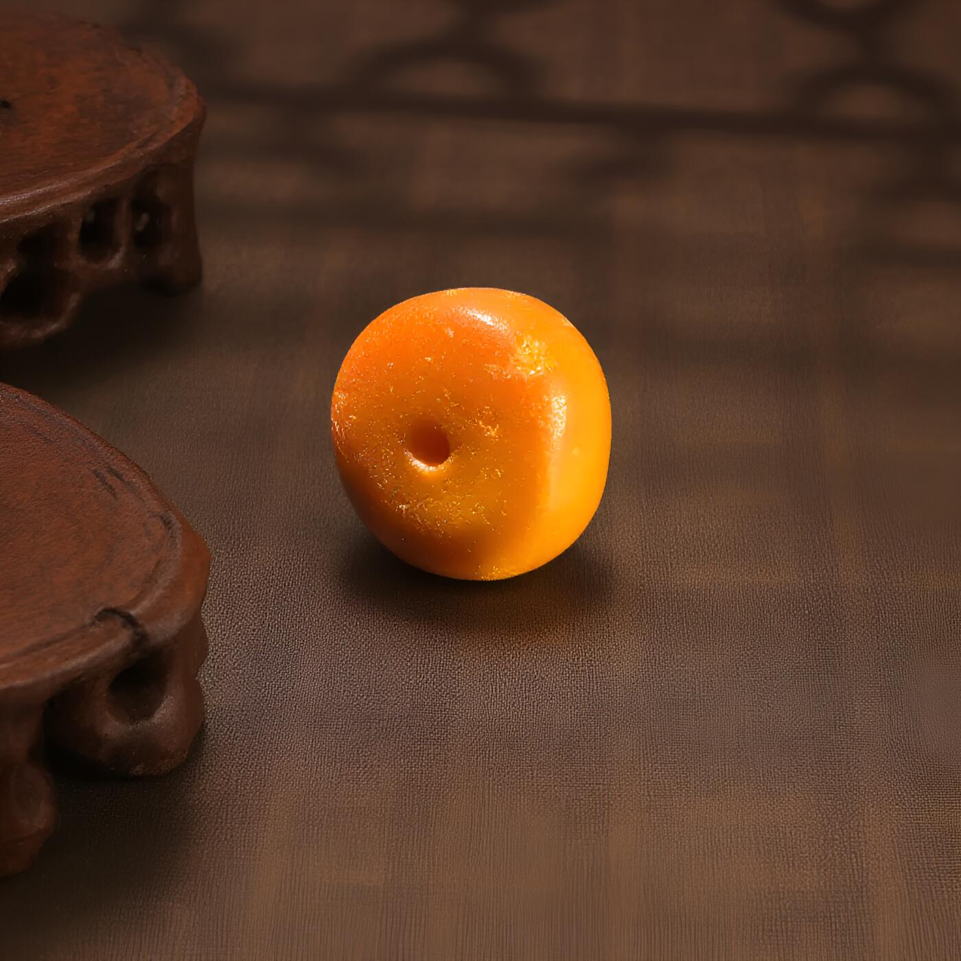 碧月说宝 君子怀瑾·当代和田玉清风专场(八) 西亚古董老蜜蜡饼子