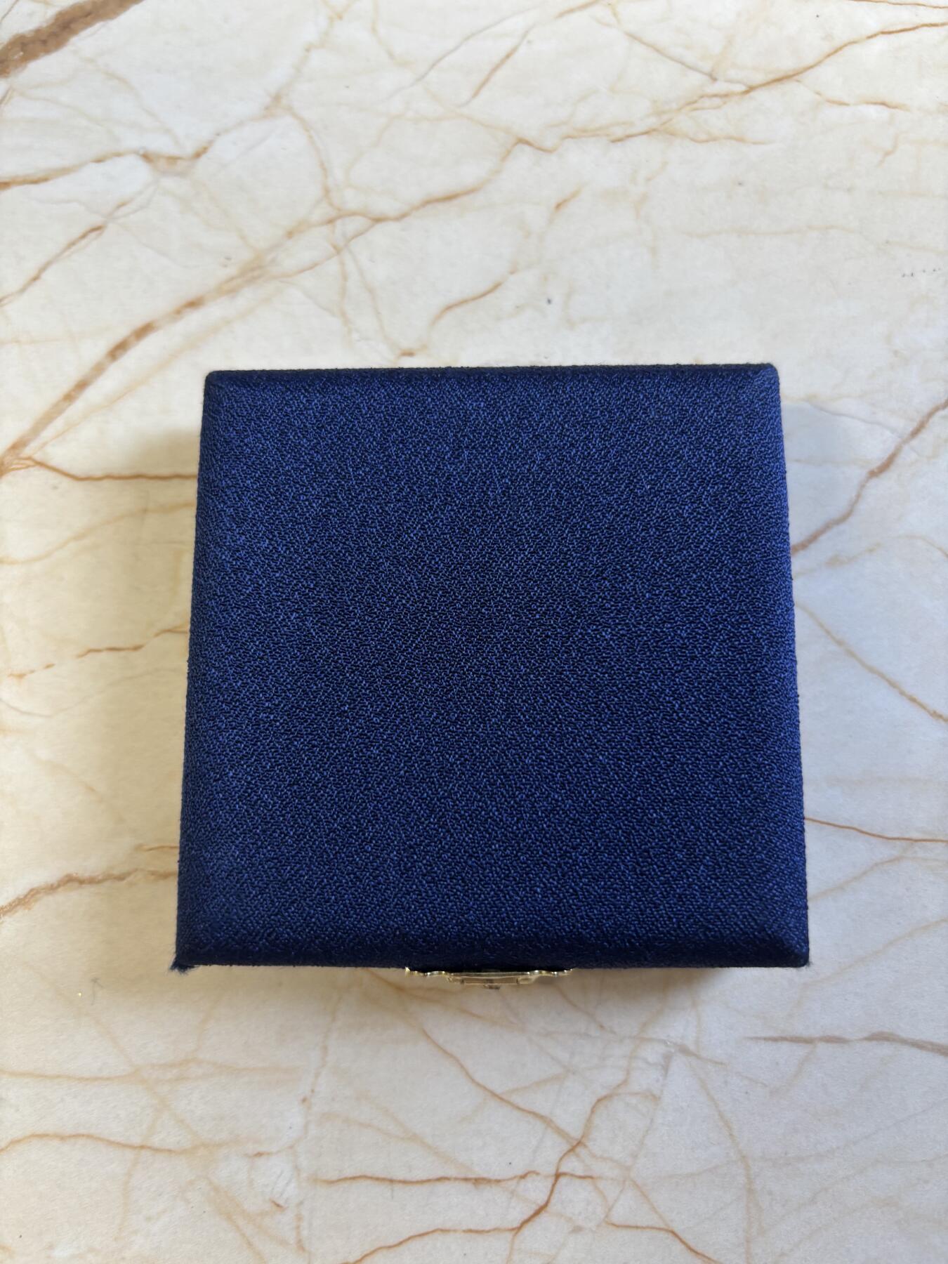 第197期拍卖 意大利1996年欧盟轮值主席国5000里拉精制纪念银币，835银，18克，