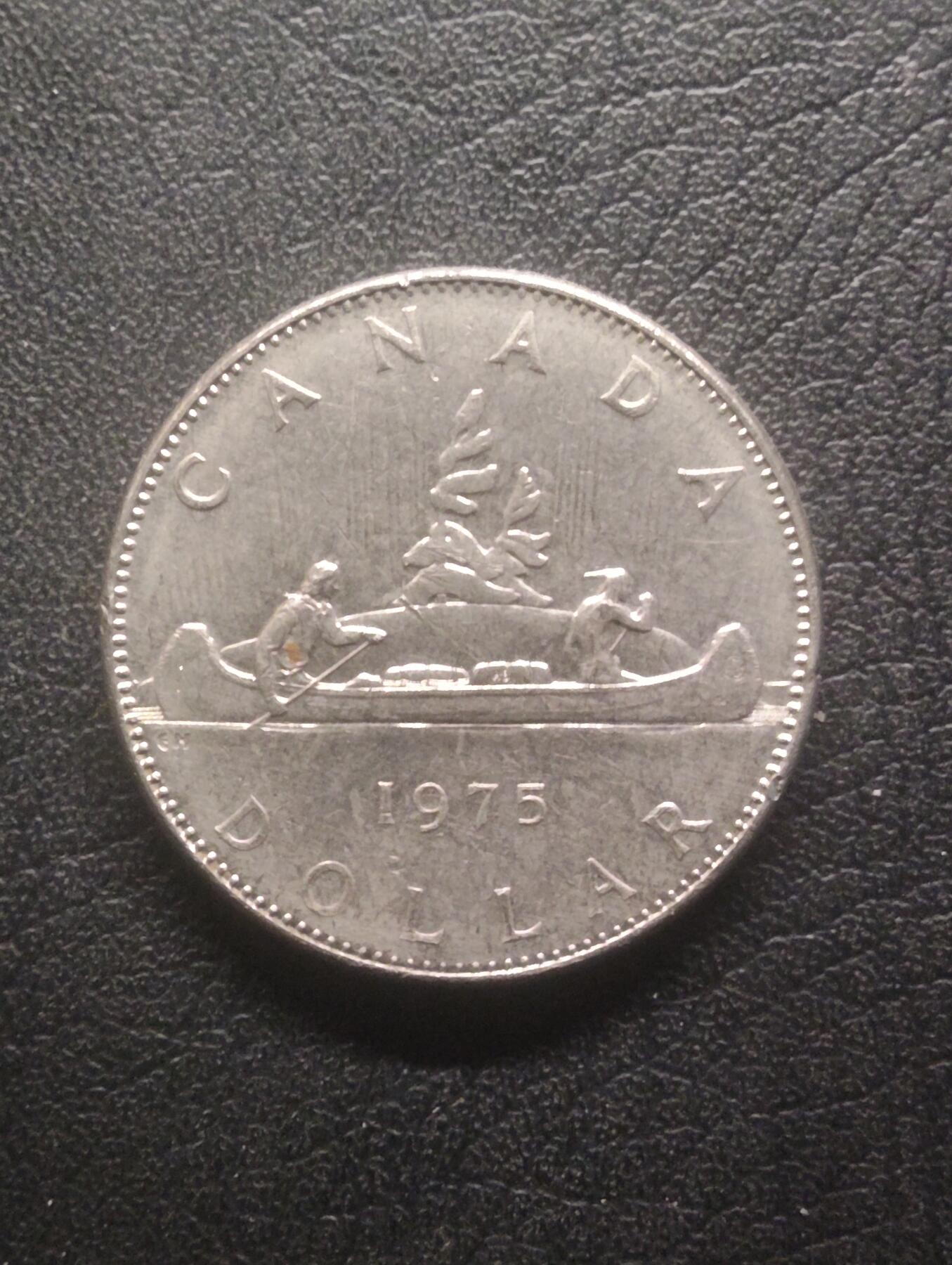 荟藏特别场次第十五期——“社长的硬币堆” 加拿大1975年划船1元镍币，早期小版青年女王头像·