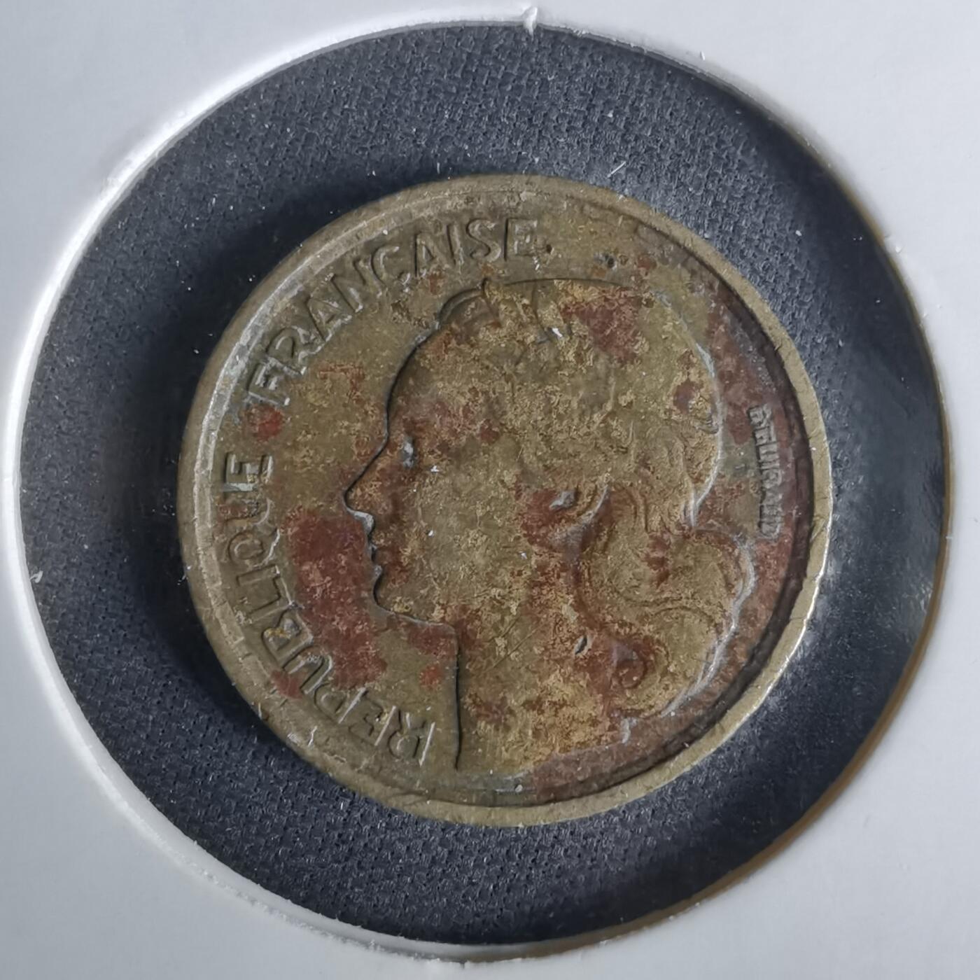 沼泽如烟--第1047场 法国1952年10法郎