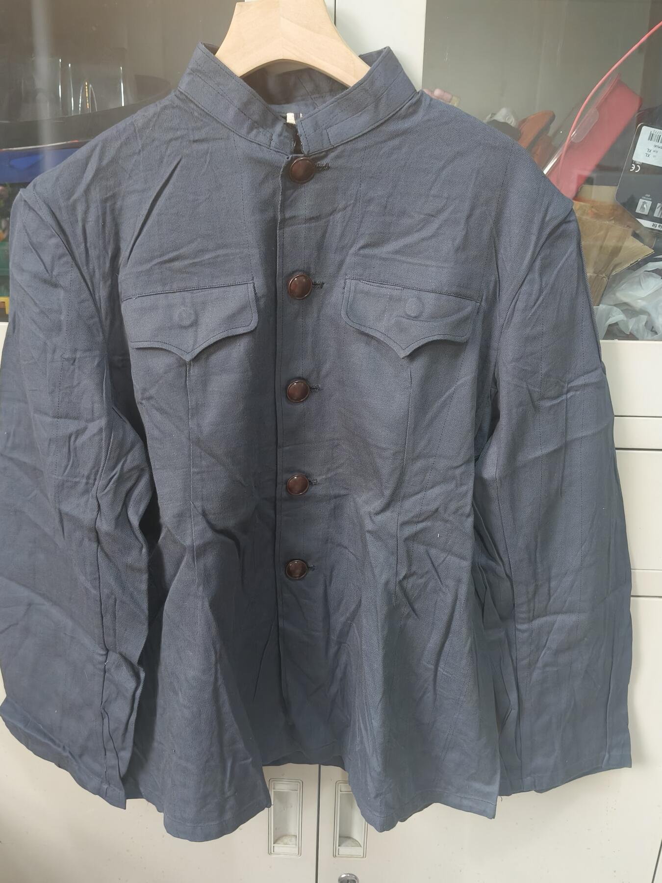 云宸嘉赏-勋臻佳藏四月精品甄选场次（低佣 一元一手） 十年时期 老式棉布灰色人民服  可做COS小王等名人款式 全新未穿未下水 约175-180体态适中可穿着