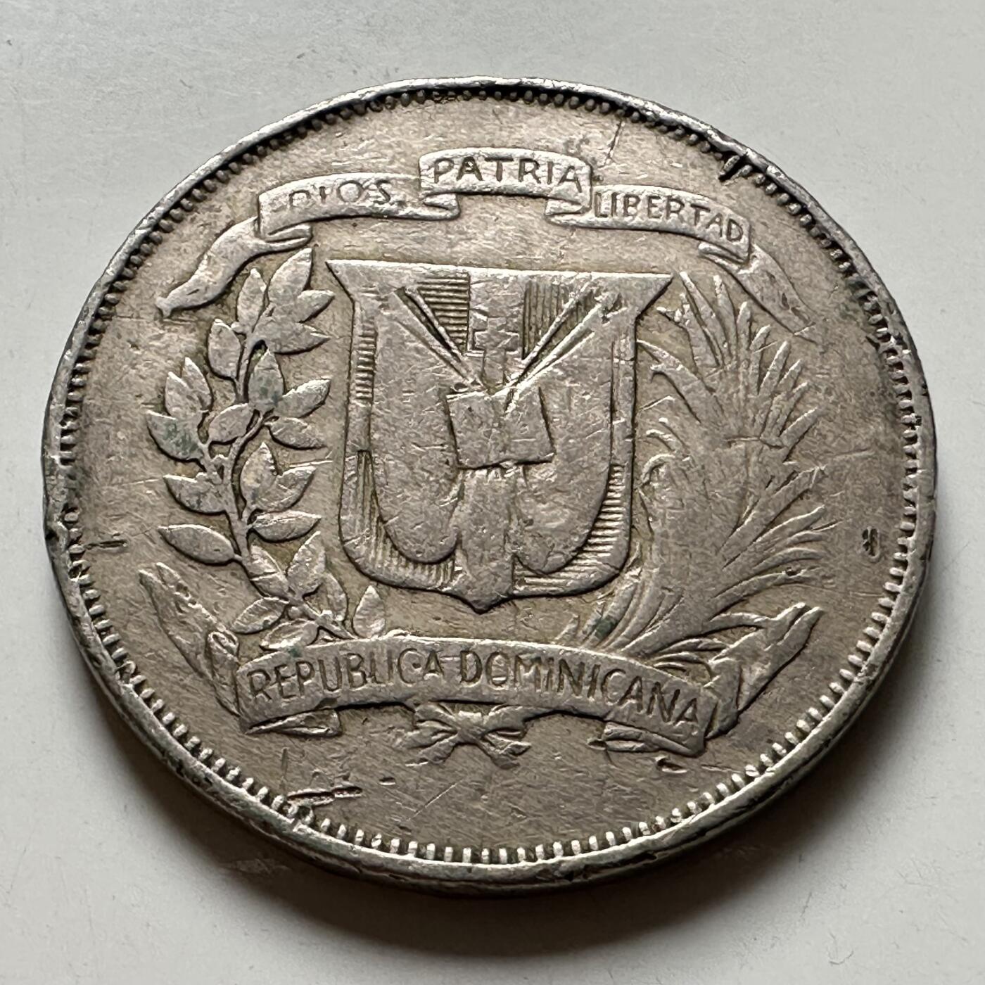 🌹外币初藏🌹🐯2026年第40场   每周二四六晚8️⃣点 世界钱币 多米尼加 1967年 1/2比索