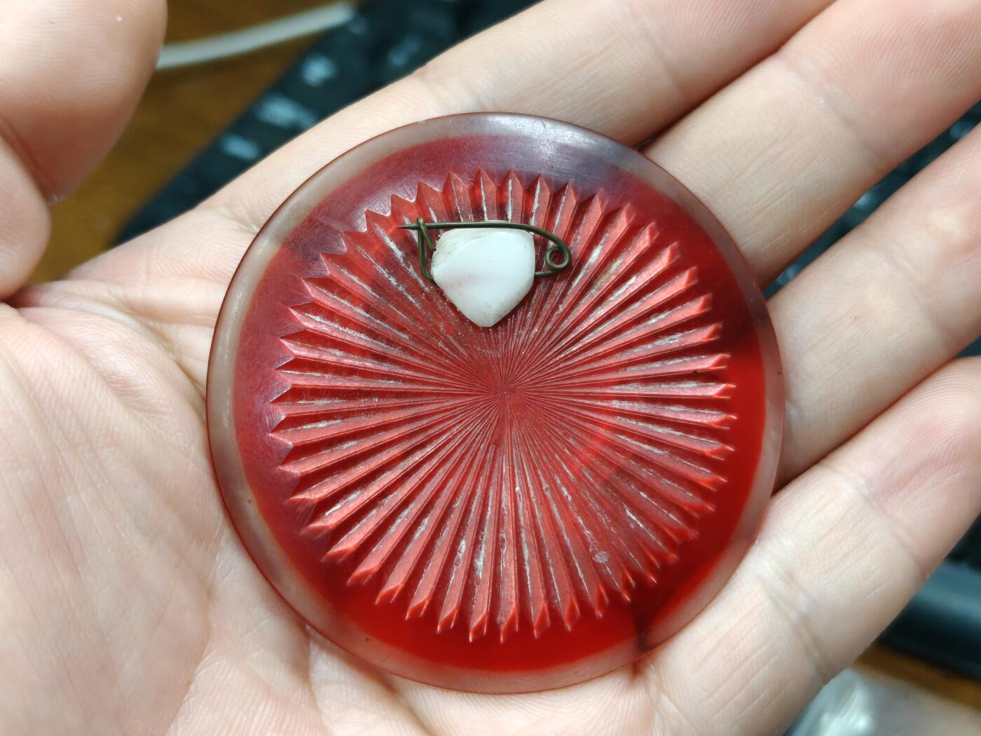 徽章钱币纪念章刺绣杂件专拍 厚重大尺寸亚克力像章（直径6厘米）