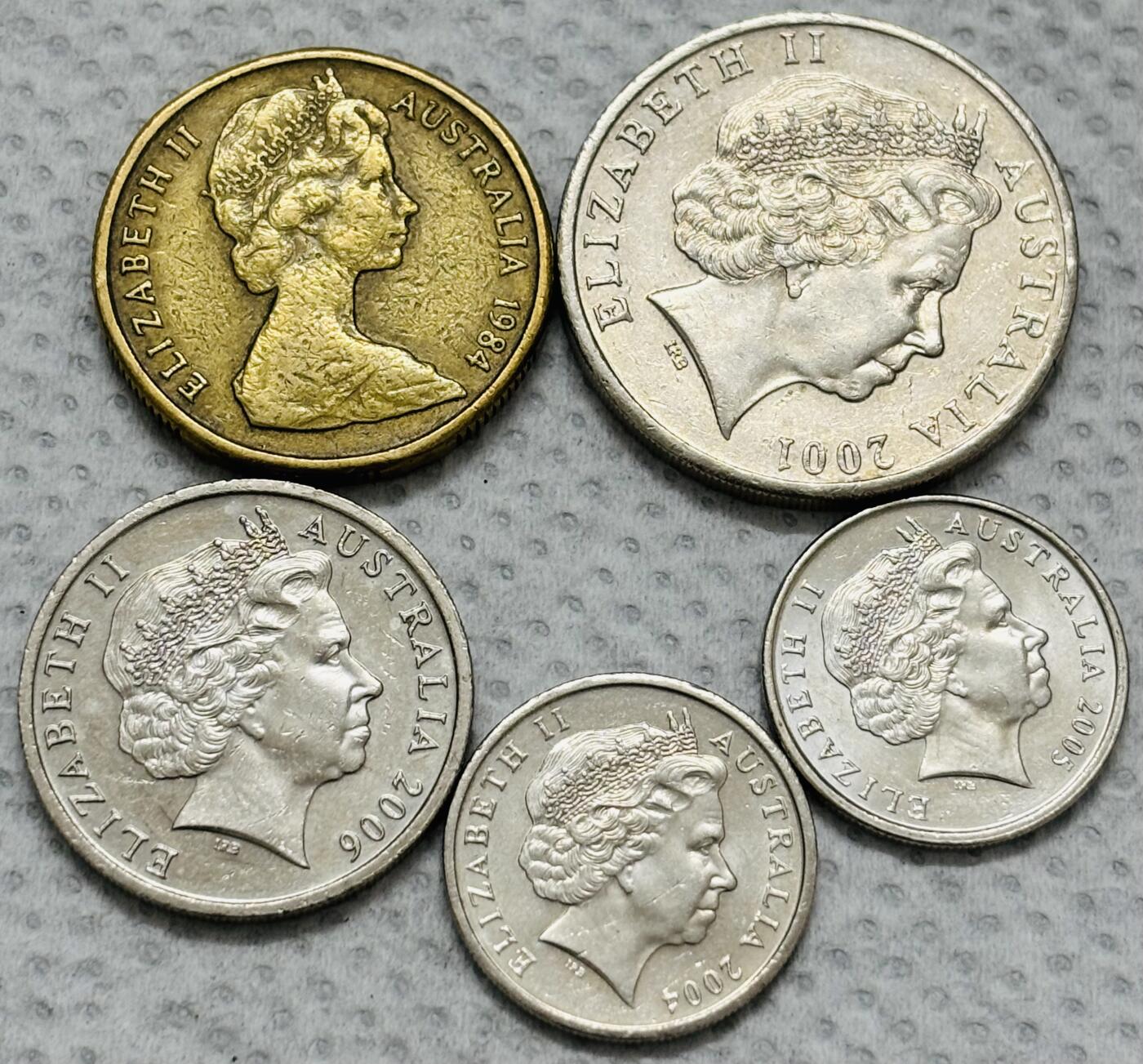 文馨钱币收藏第 299 场，长期接代拍业务 好品澳大利亚一组 5 枚