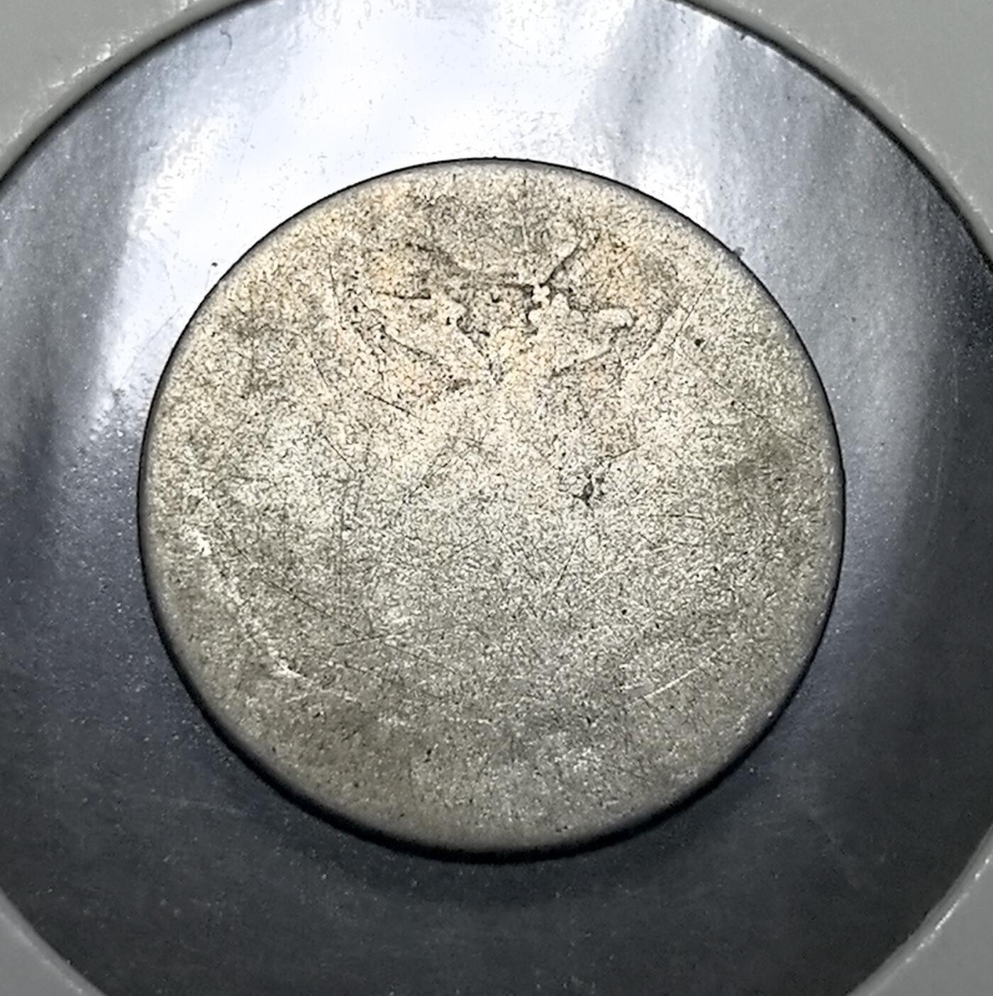 外国优质老铜币纪念币银币专场，周六晚上九点倒数截拍，满百包邮，周日发货,可寄存半年，喜欢朋友微信扫描二维码可直接参拍