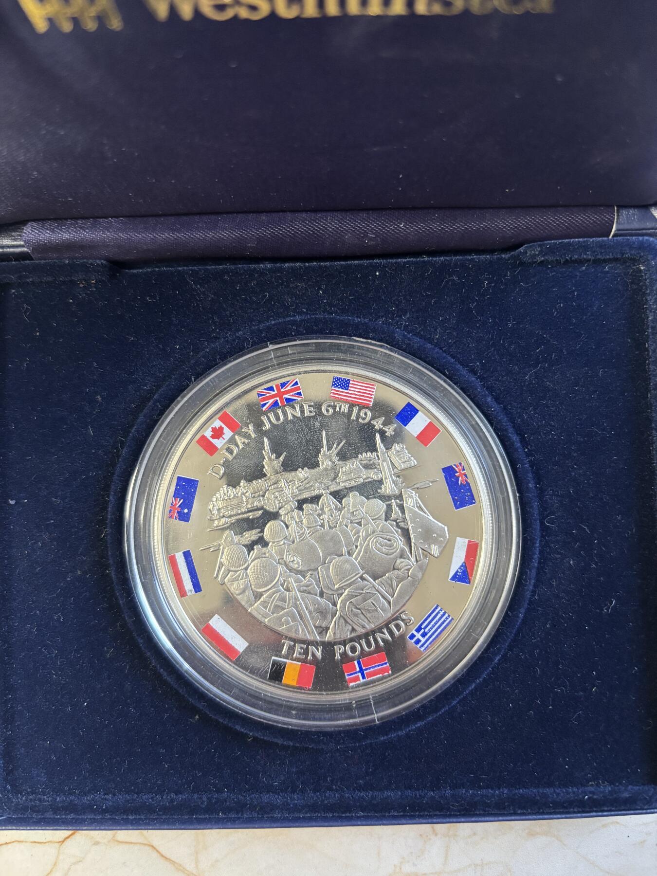 第197期拍卖 直布罗陀2004年诺曼底登陆60周年彩色5盎司银币，925银，发行950枚，有瑕疵