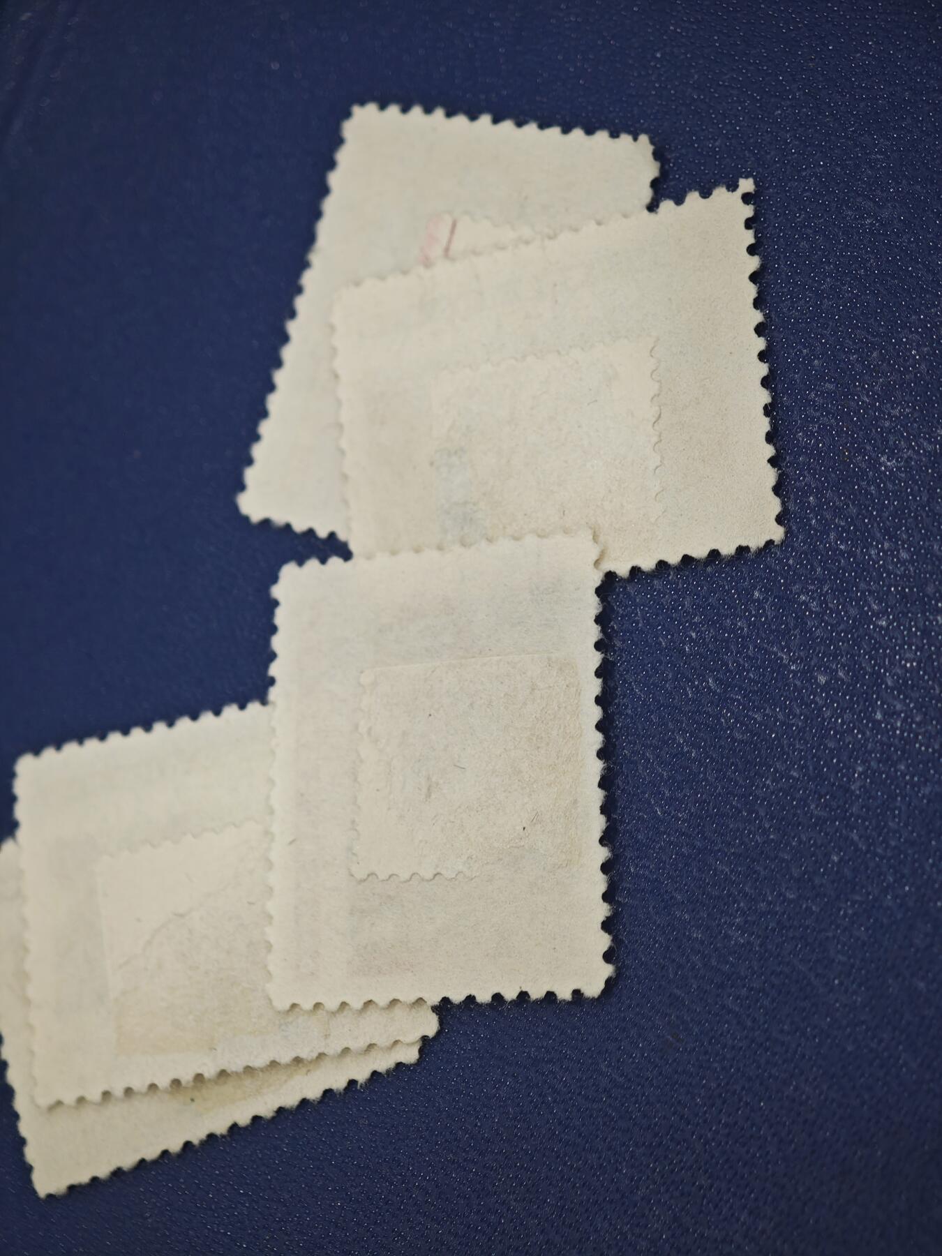 橙子收藏第八期(社会主义国家邮票专场)  越南民主共和国（北越）1960年代 经济作物系列邮票（5枚）  这是一套以越南本土经济作物为主题的邮票，是北越早期展现农业资源的代表性邮票之一。