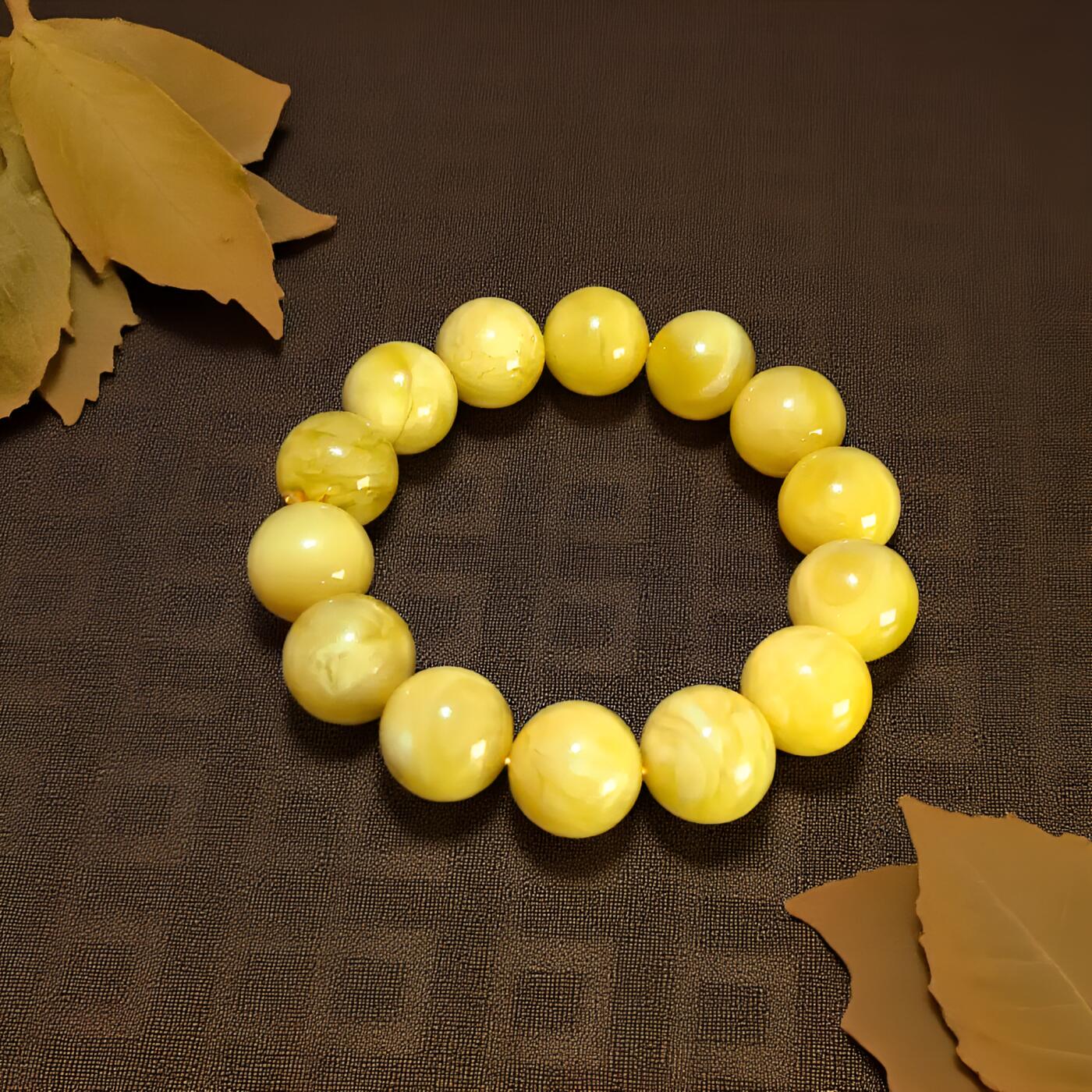 碧月说宝 君子怀瑾·当代和田玉清风专场(八) 俄料 满蜡白花蜜蜡手串（大）