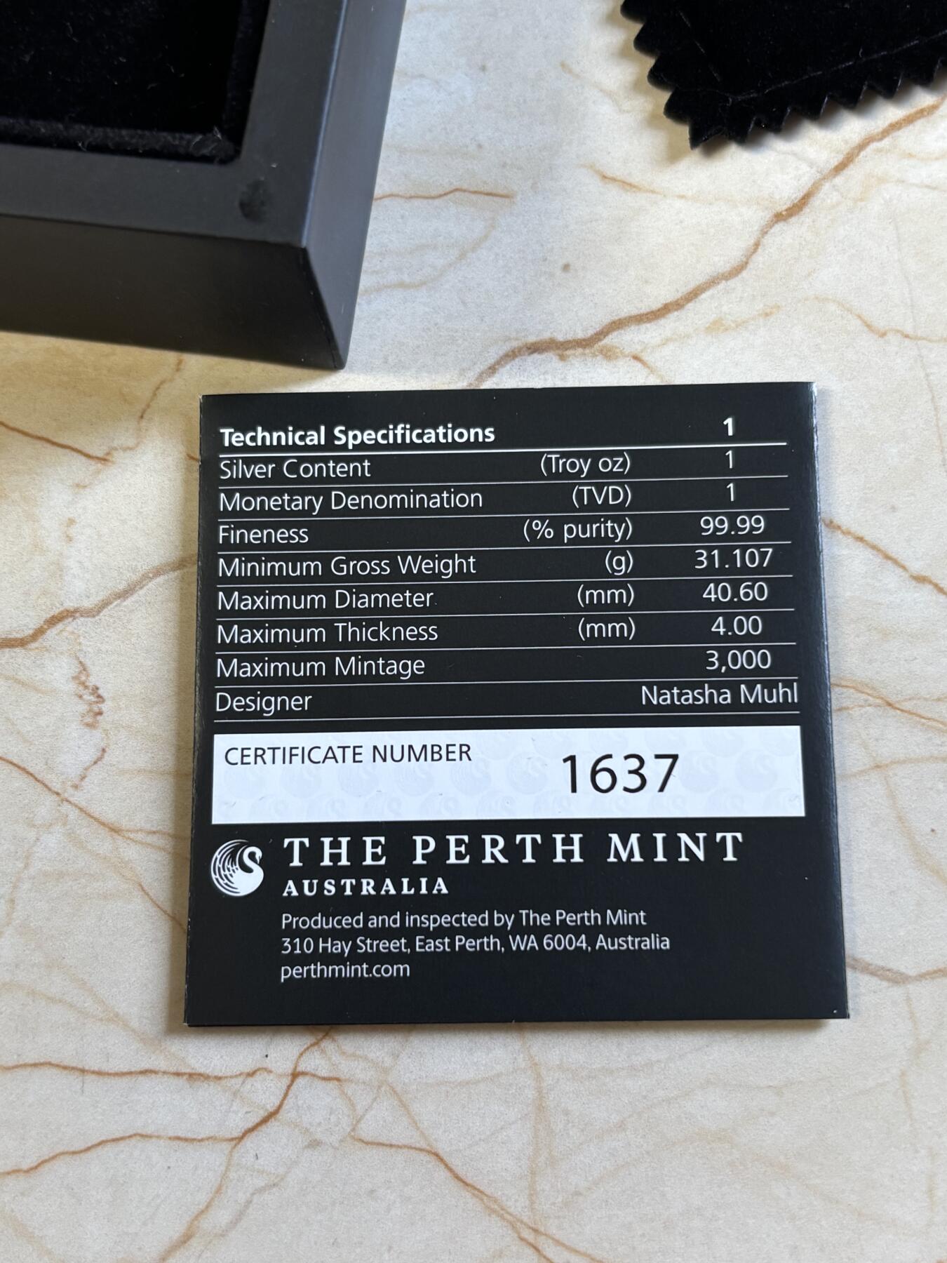 第197期拍卖 图瓦卢2020年旋转中国生肖鼠1盎司仿古纪念银币，999银，发行3000枚