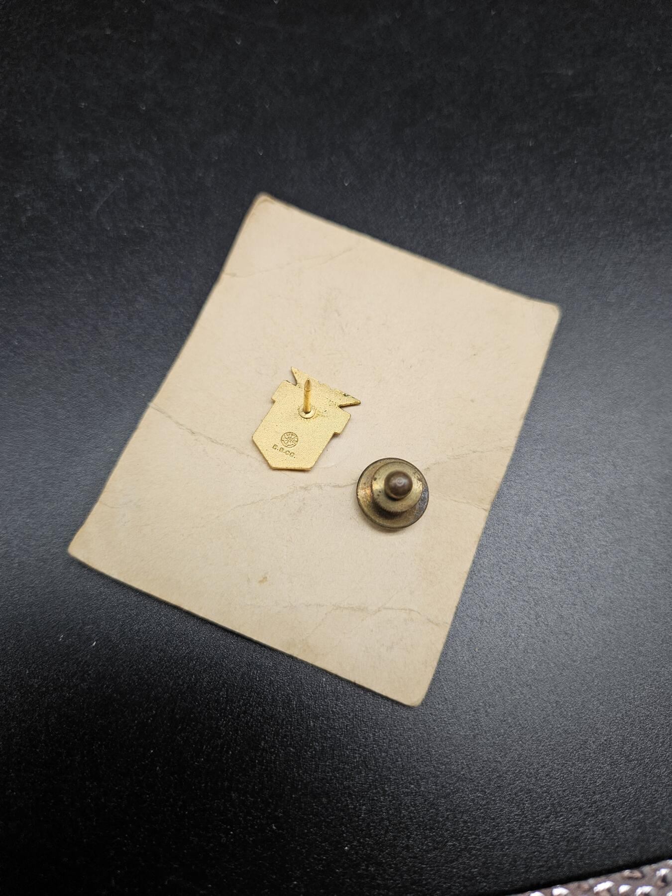 0元起拍勋章 第345期 咸鱼国勋章拍卖专场 4月12日（周日）下午6：00开始 纪念徽章