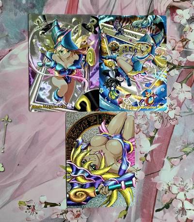 龙虎卡牌-八二场（满200元包邮，无佣金，每周六结拍，欢迎送拍） - 粗闪3张 奇点 黑魔导女